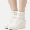 Anna Field Sneakers AlteWhite Donna Sneakers AN611A1DF-A11 12 Anna Field Sneakers AlteWhite Donna Sneakers AN611A1DF-A11 -Vendite Anna Field 34ad577e8e8143d1ba675d6c8213b574