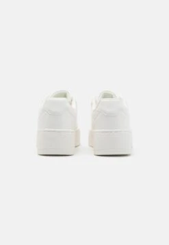 Anna Field Sneakers BasseWhite Donna Sneakers AN611A1D2-A11 9 Anna Field Sneakers BasseWhite Donna Sneakers AN611A1D2-A11 -Vendite Anna Field b43689ca2a58498e9a0ca6597d7eb100